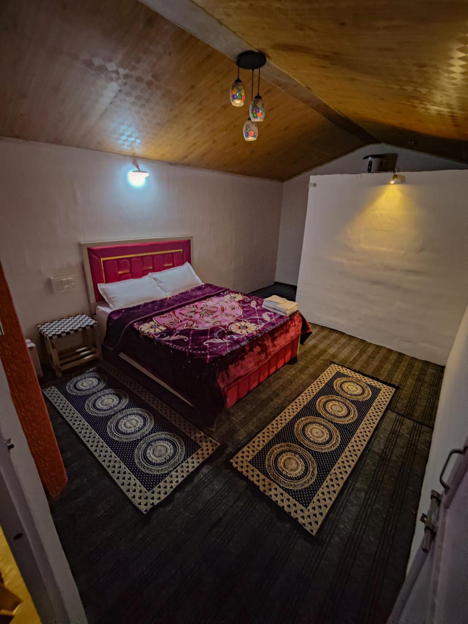 Pandora Riverside Cafe & Stay Kasol Dış mekan fotoğraf